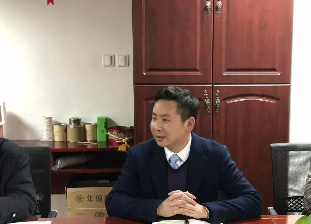 中共江西贤和律师事务所支部委员会召开全体会议贯彻落实上饶市两会精神3.jpg